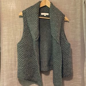 LOFT sweater vest - size L